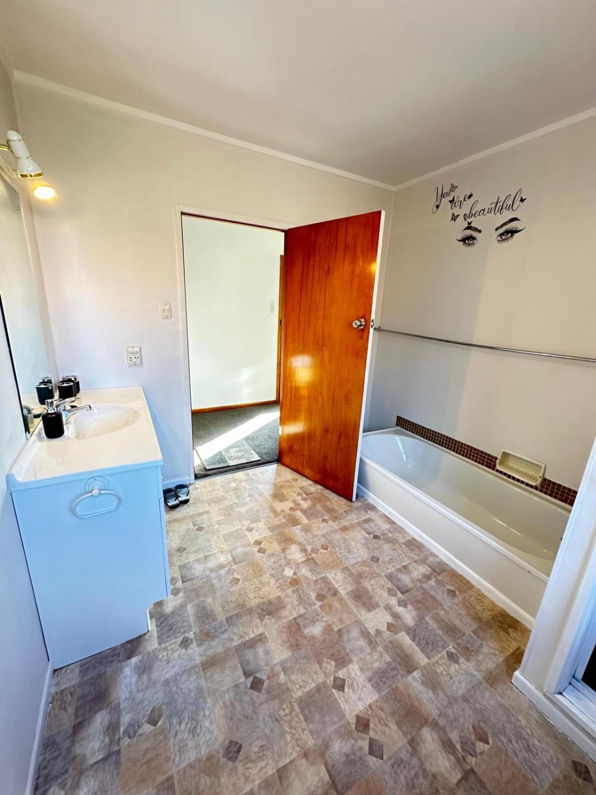 Glenpark Lodge Dunedin Luaran gambar